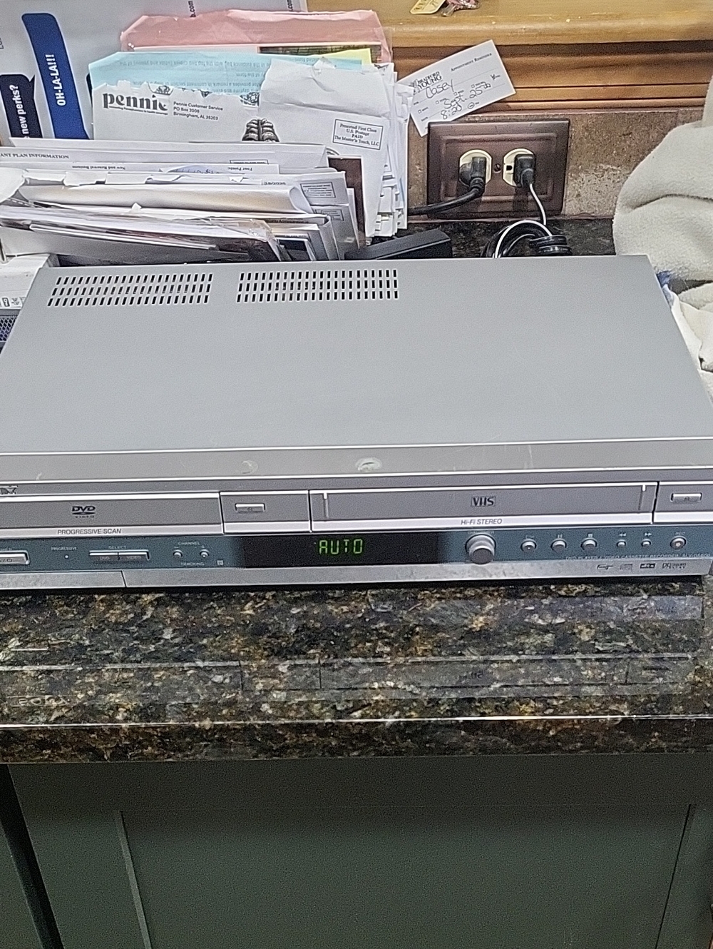 Sony Silver DVD VCR Combo Player - Dual Deck. Dvd Does Not Work. Vhs Tested.
